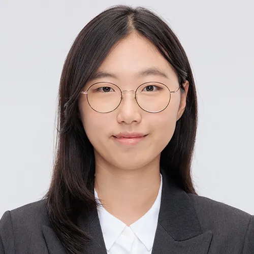 Hyunji (Sophia) Cho