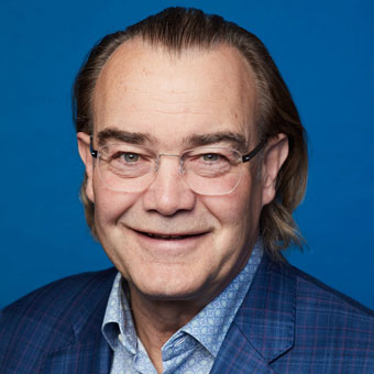 Headshot of Peter Leyden