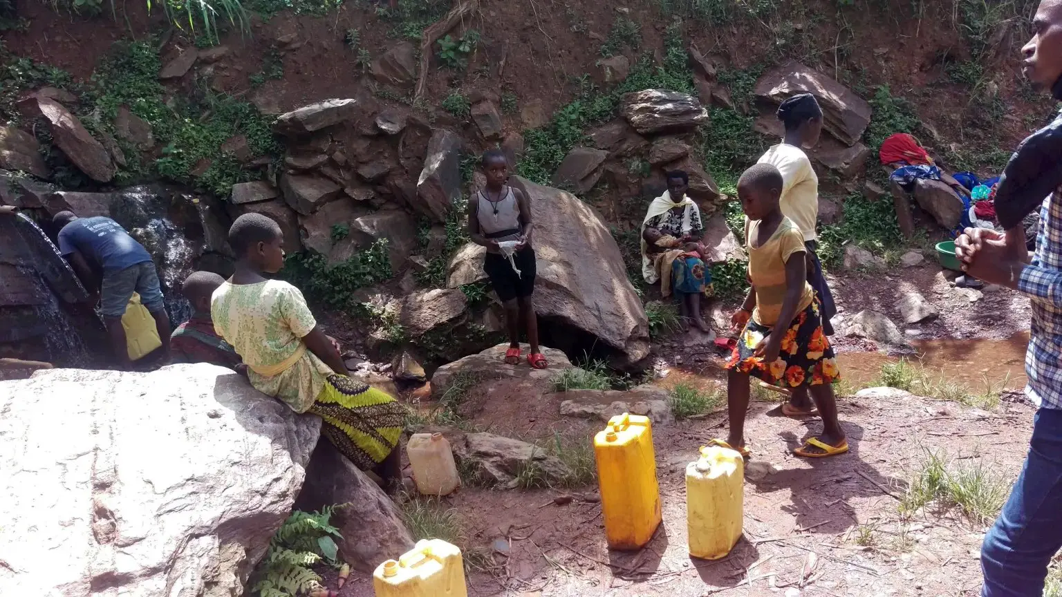 Residents of Rubona