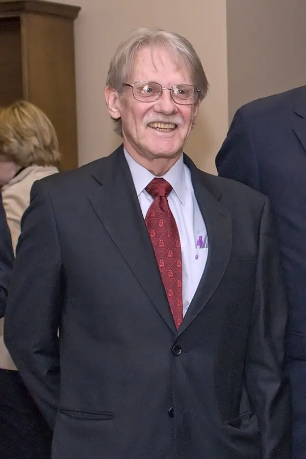 Vernon Smith