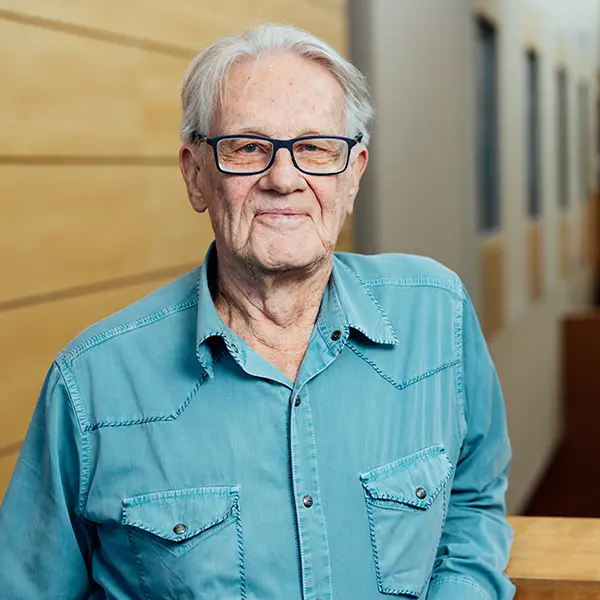 Vernon Smith